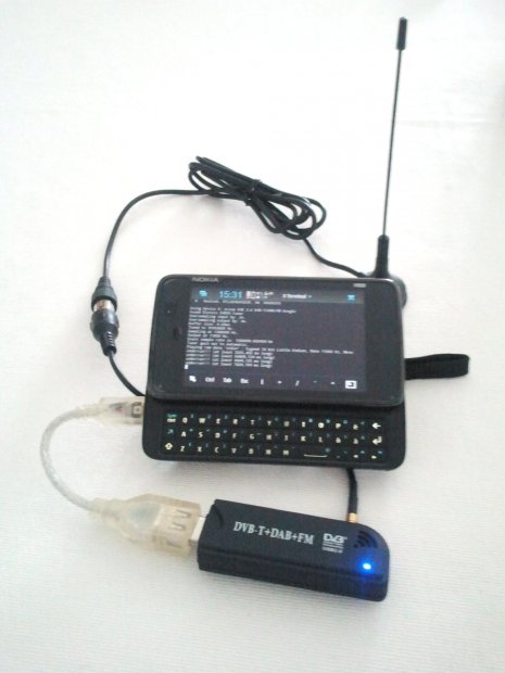 Nokia N900 running RTL-SDR