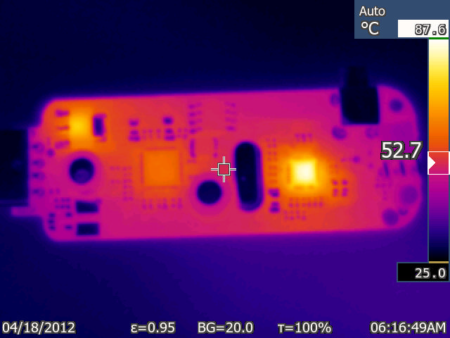 The RTL-SDR PCB seen with a thermal camera