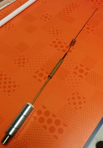 The internals of the FlightAware antenna.