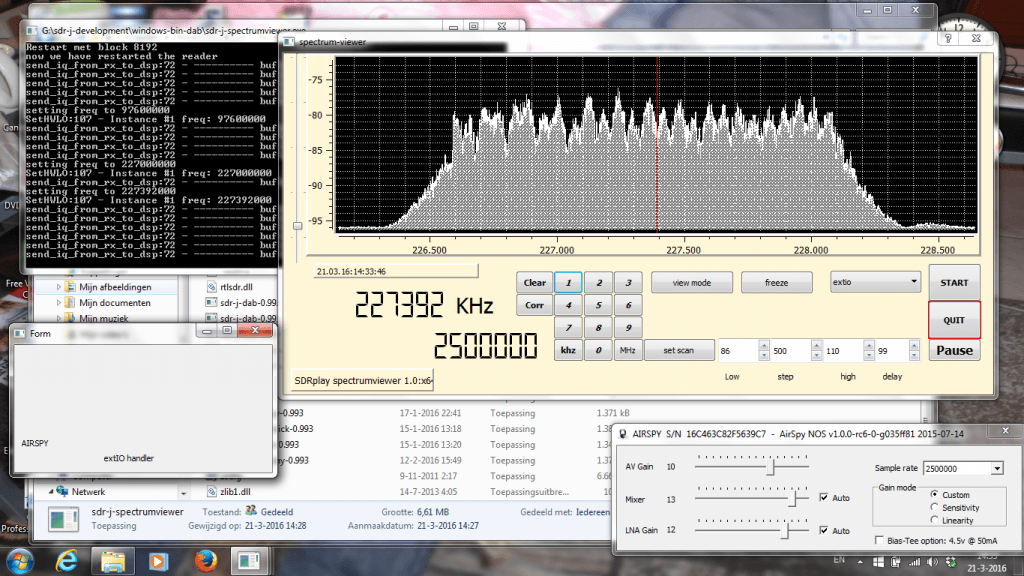 SDR-J Running on Windows.