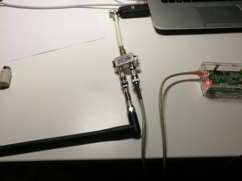 Measuring the resonant point of a antenna with a noise source, tap, and RTL-SDR.